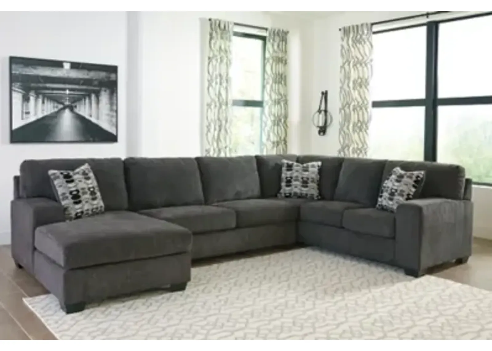 Ballinasloe 3-Piece Sectional with Left Arm Facing Chaise