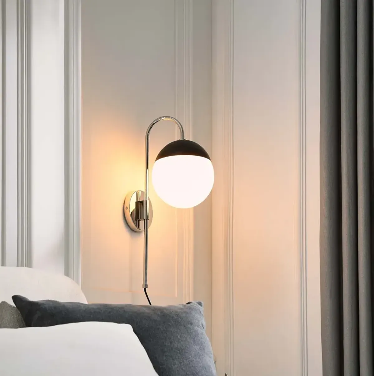 Stellar 1-Light Wall Sconce