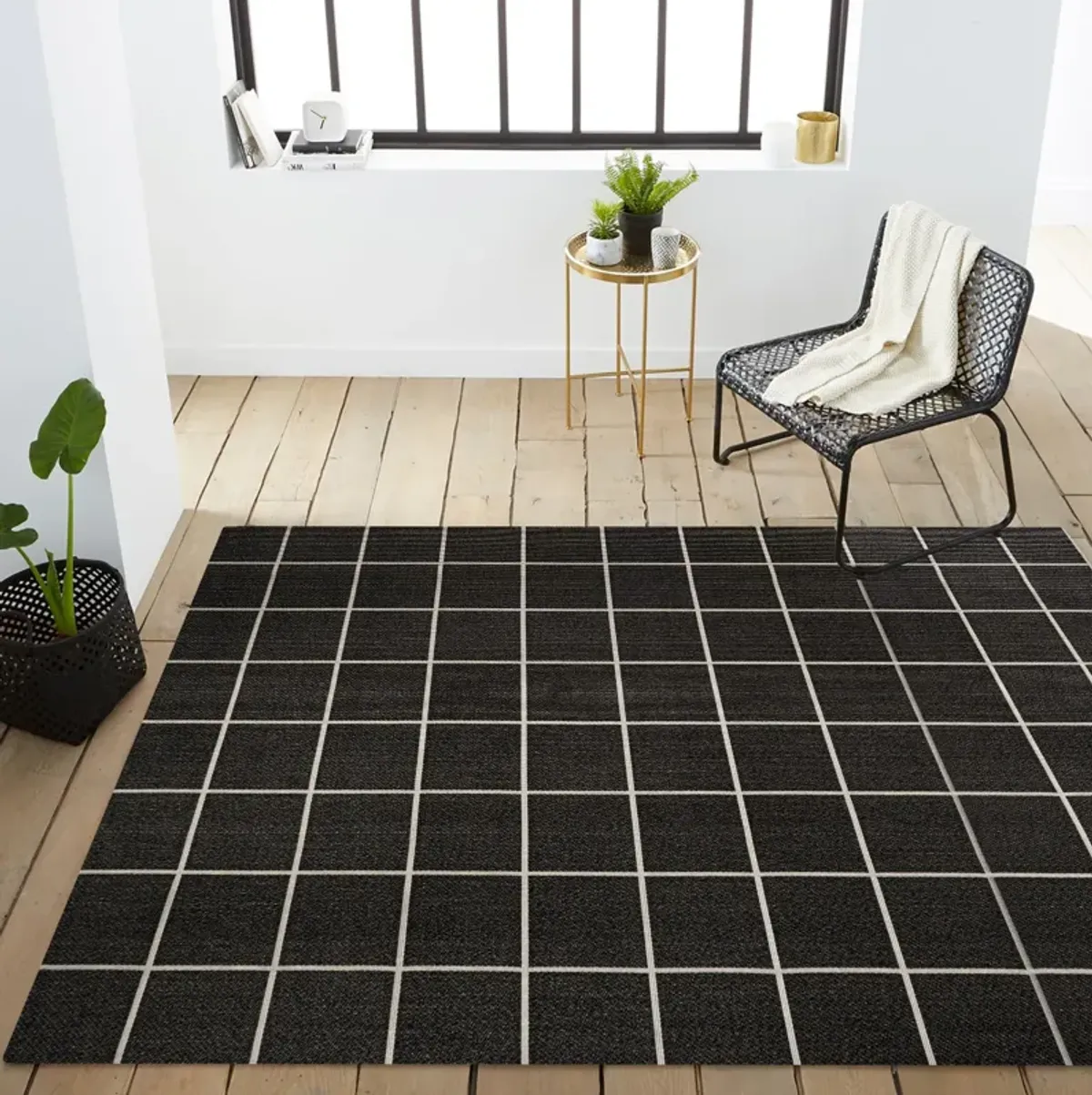 Grid Modern Squares Indoor/Outdoor Area Rug