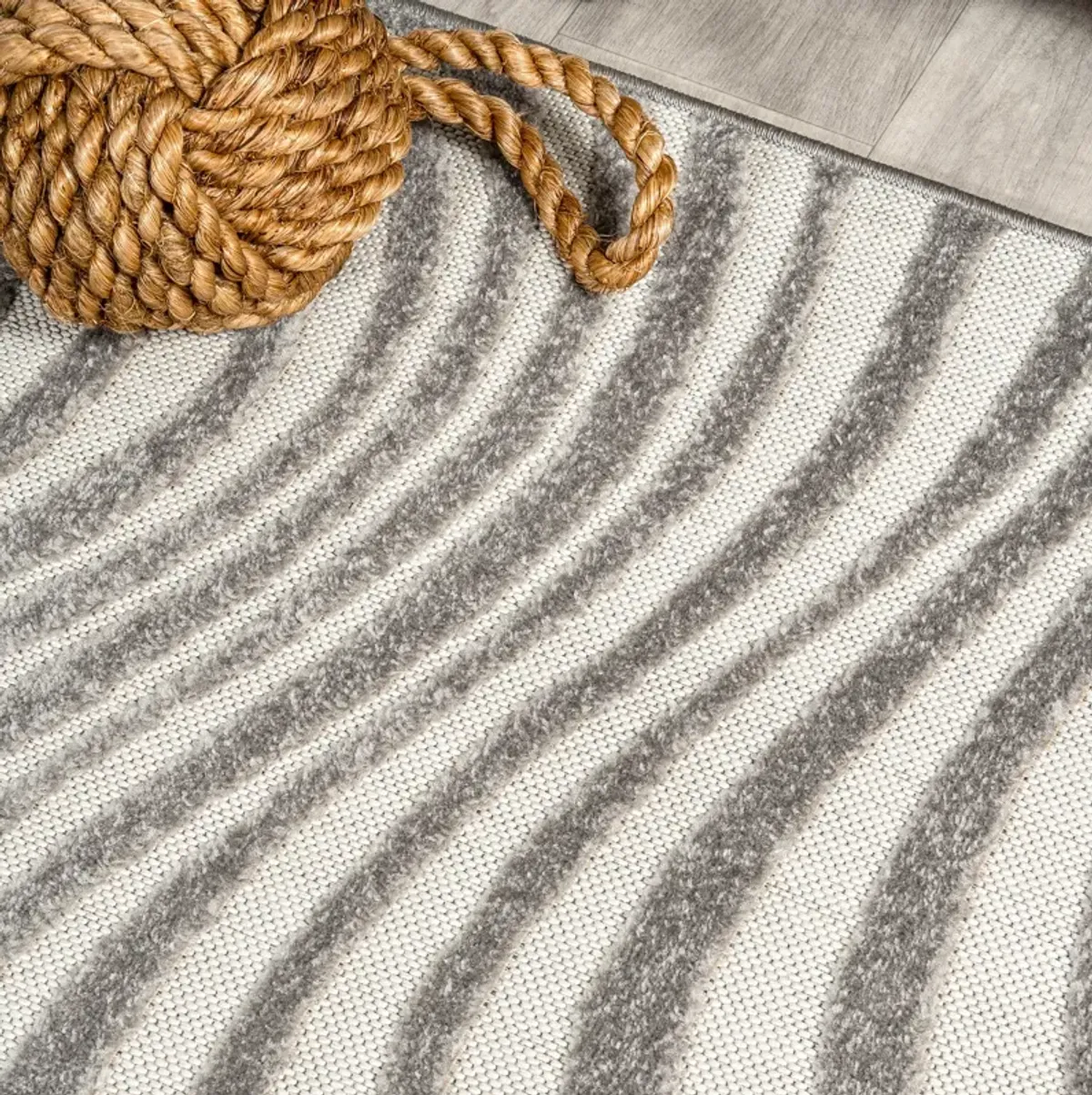 Maribo Abstract Groovy Striped Area Rug