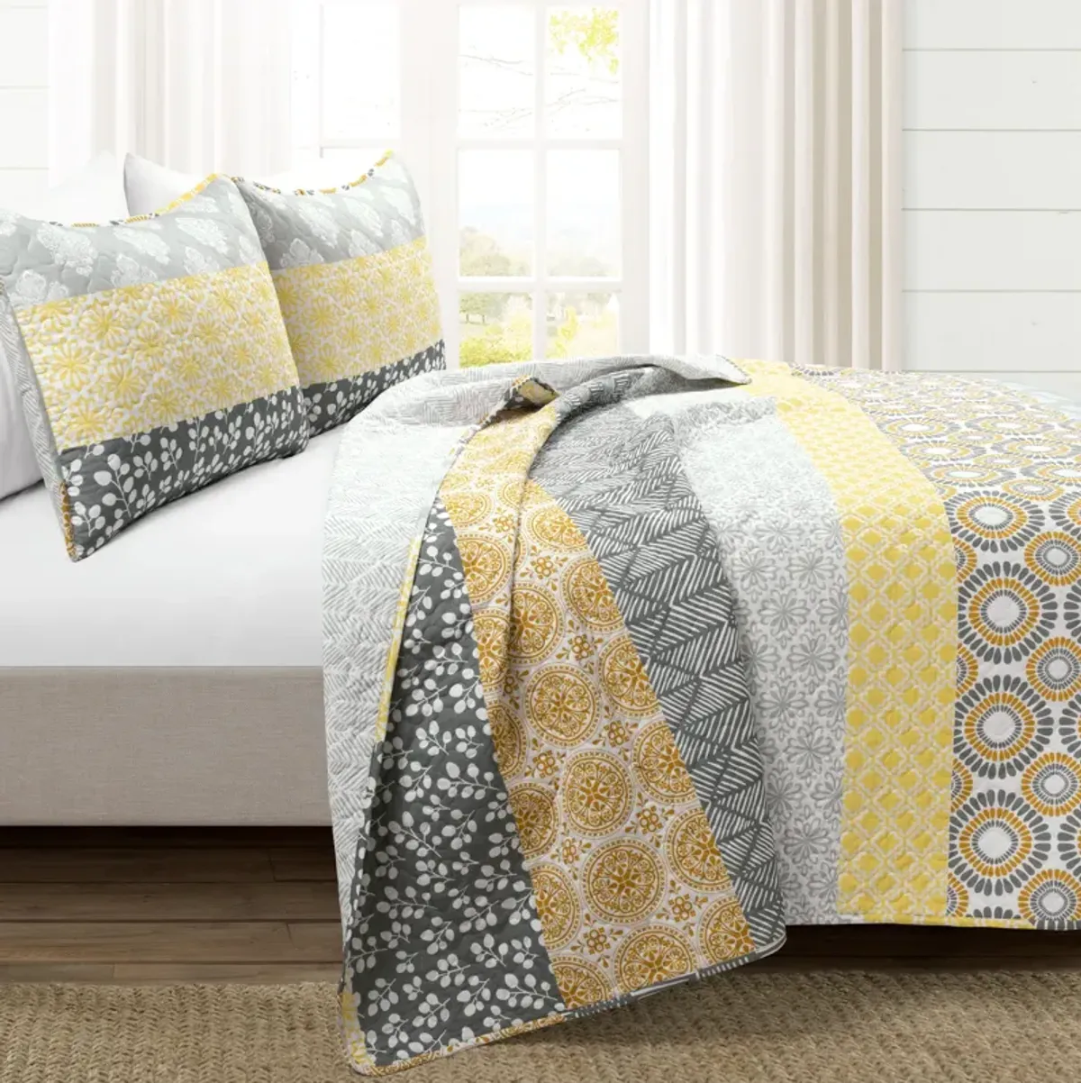 Bohemian Stripe Quilt 3Pc Set