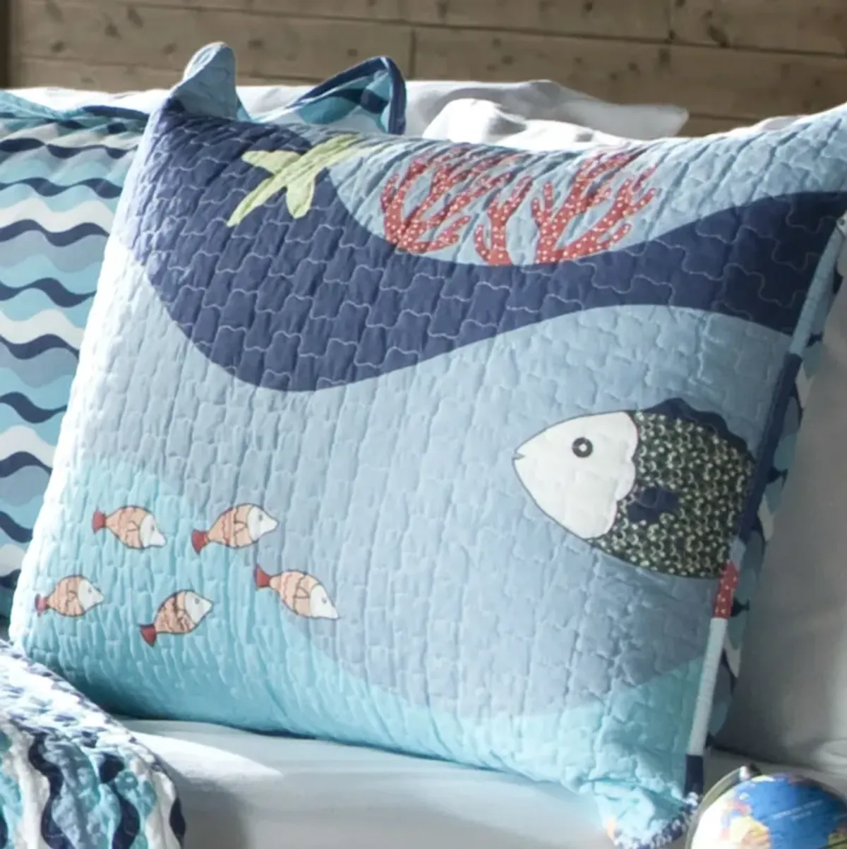 QuikFurn Twin Blue Serenity Sea Fish Coral Coverlet Quilt Bedspread Set