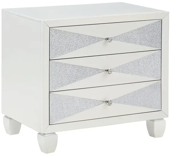 Lexi 28 Inch Modern Nightstand with 3 Drawers, Shimmer Accents, Off White-Benzara