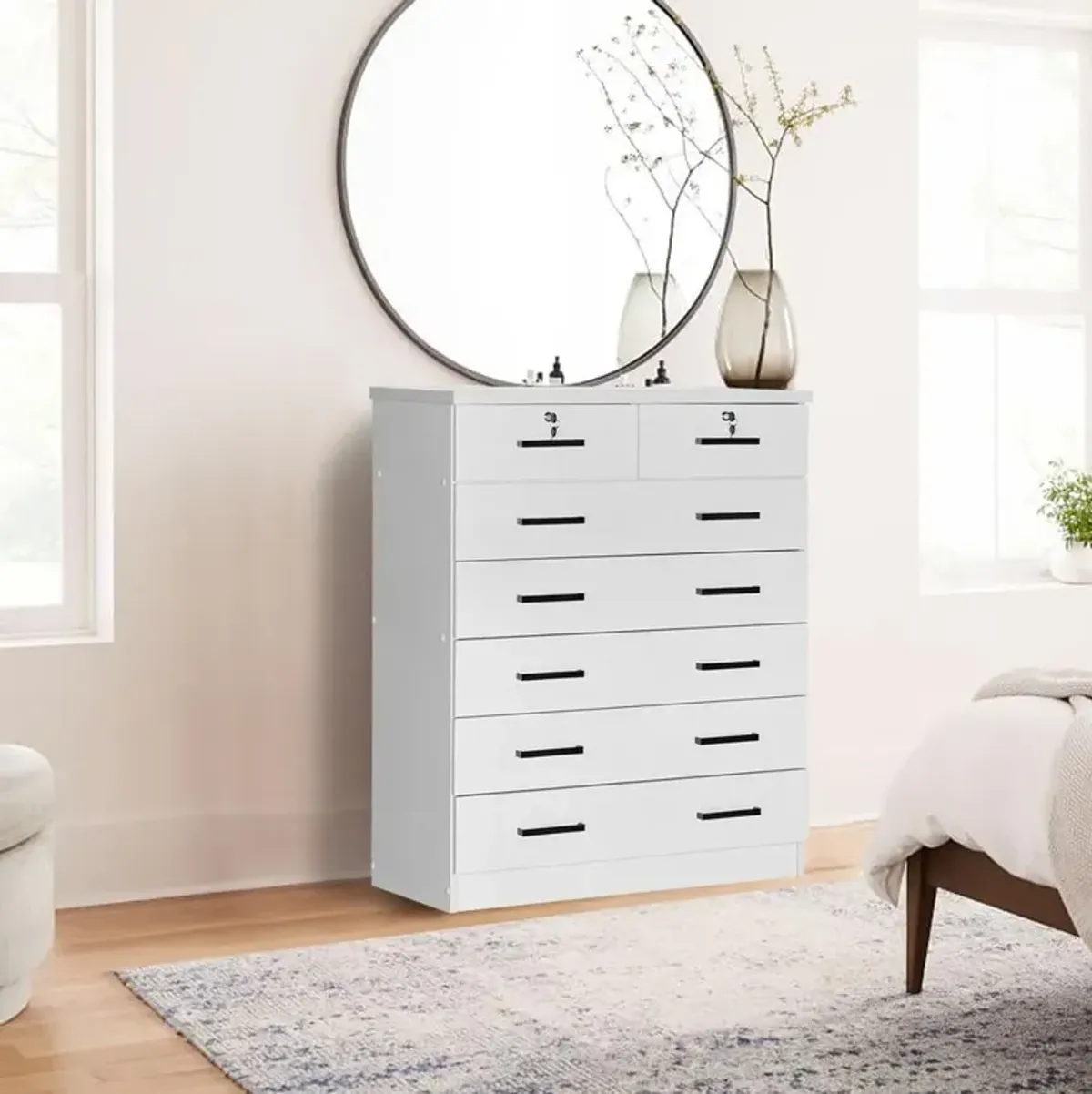 Better Home Products Cindy 7 Drawer Chest Wooden Dresser with Lock in White