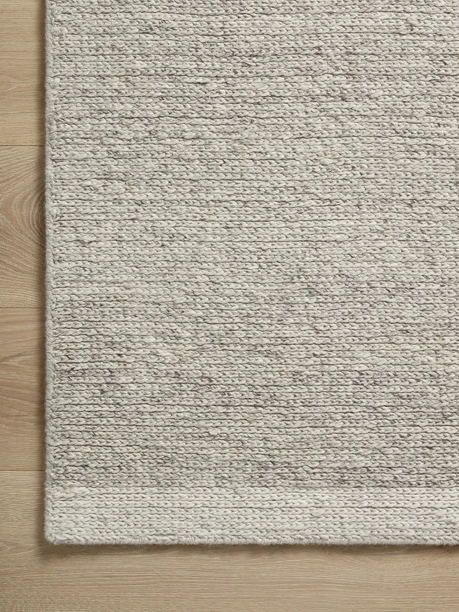 Ashby Silver/Ivory 9'6" x 13'6" Rug