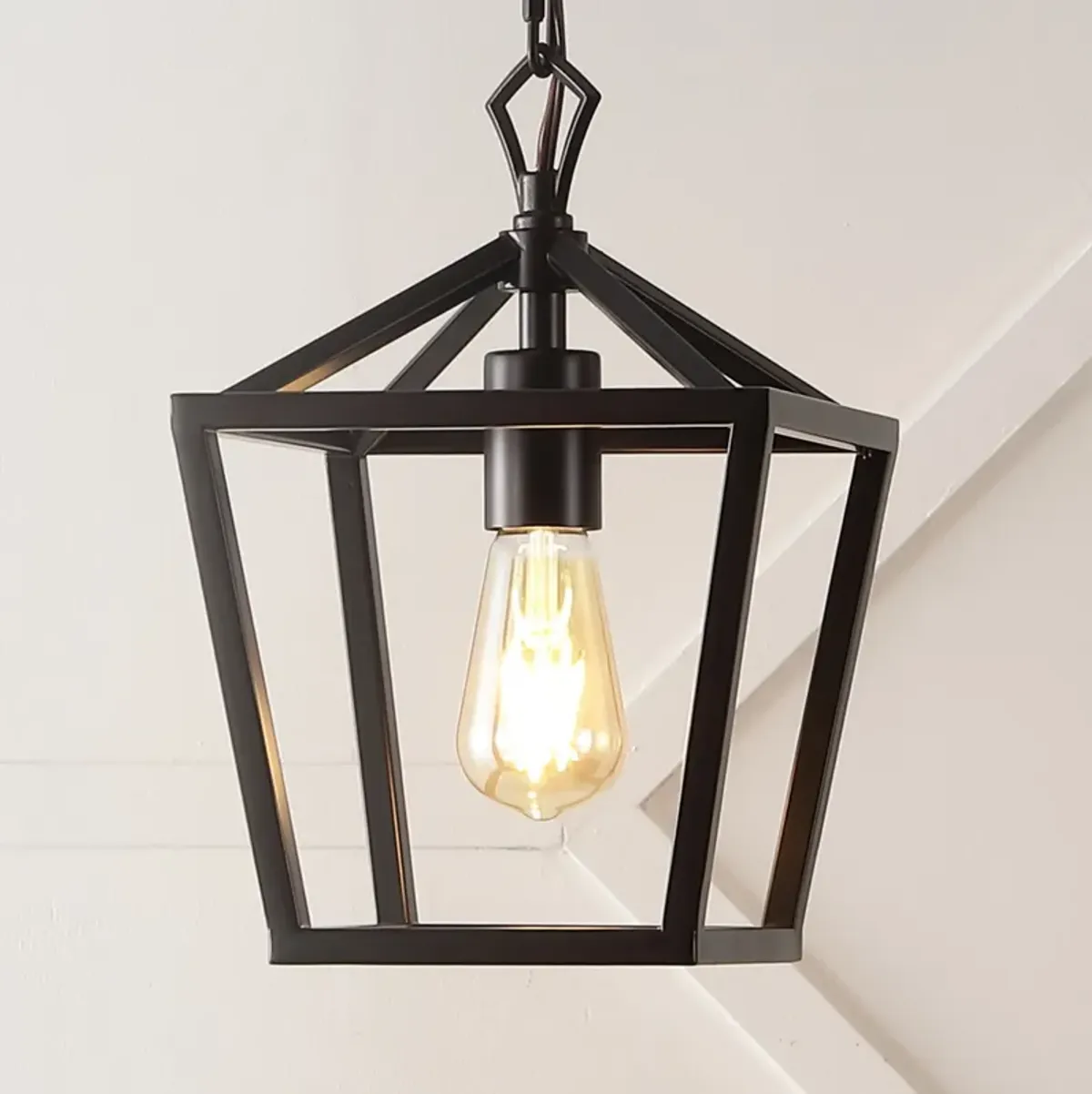 Oslin 1-Light Vintage Farmhouse Iron Chain Pagoda LED Pendant