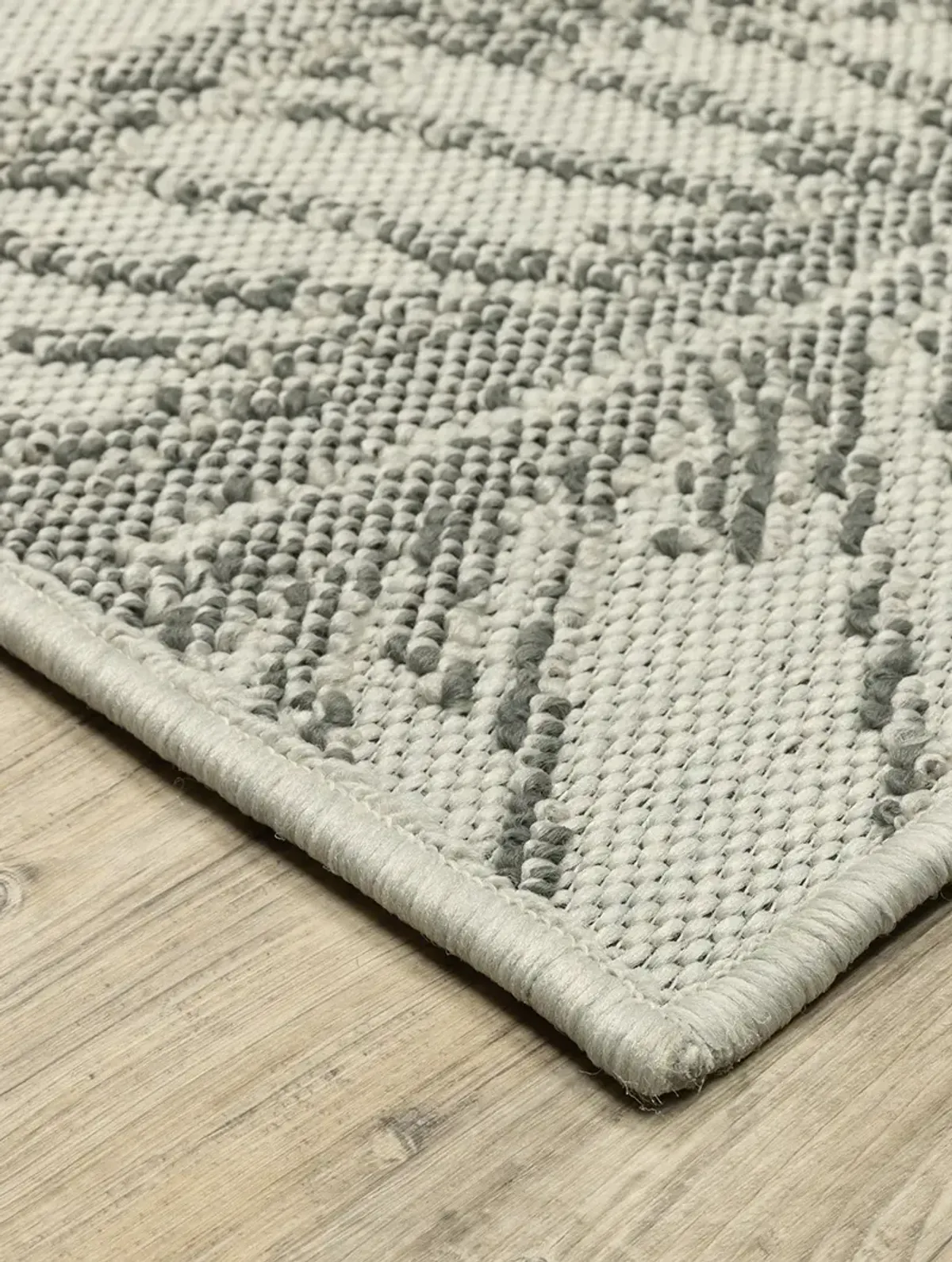 Torrey 6'7" x 9'2" Beige Rug