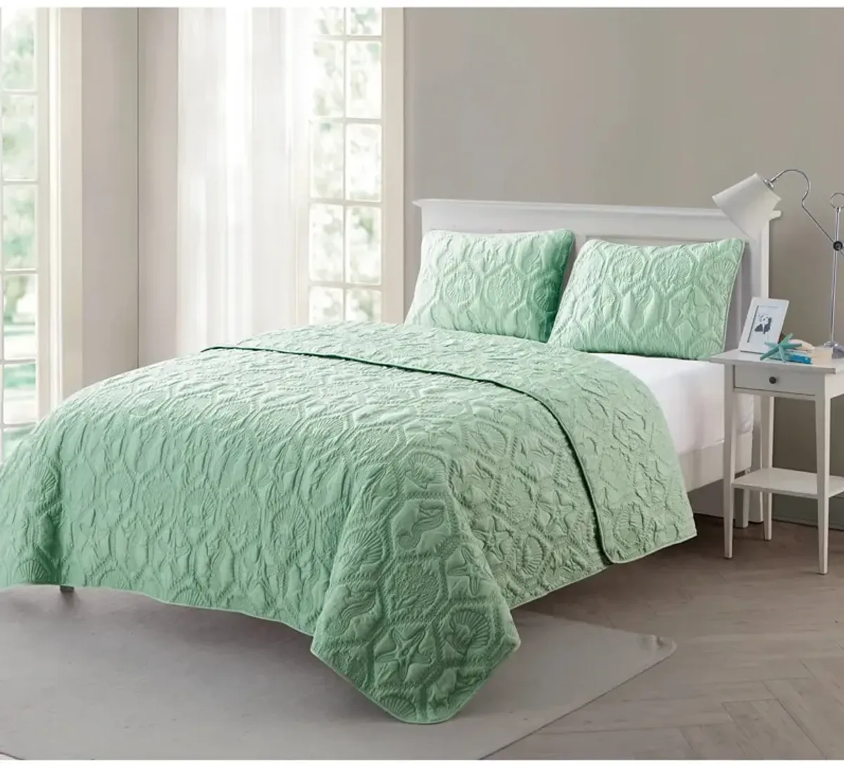 Coastal Beach Starfish Seashells Seahorse 3-Piece Quilt Set