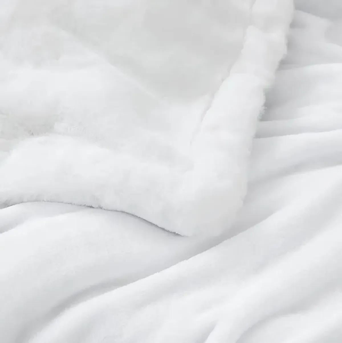 Chunky Bunny - Coma Inducer® Oversized Queen Comforter - Pure White