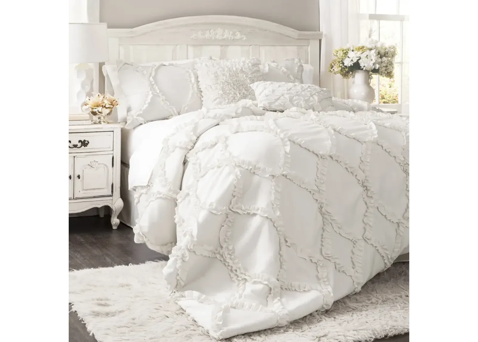 Avon Comforter 3-Pc Set