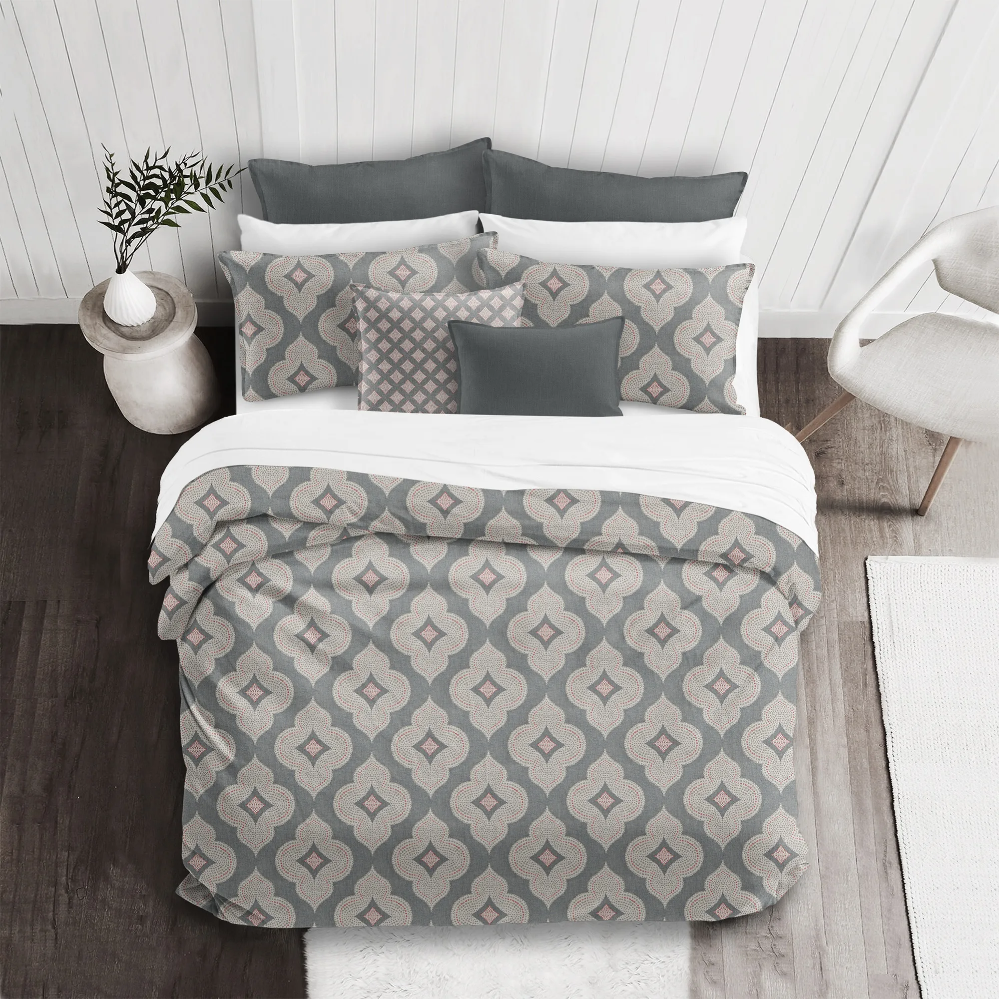 6ix Tailors Fine Linens Shiloh Cindersmoke Coverlet Set