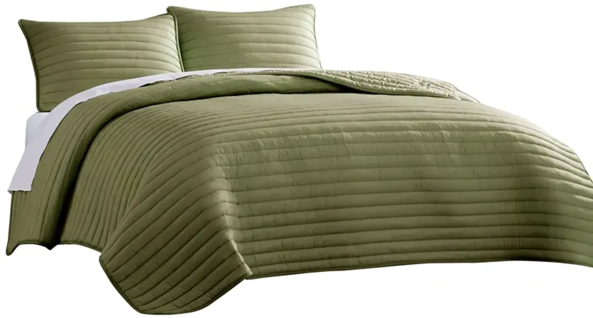 Cabe 3 Piece Queen Comforter Set, Polyester Puffer Channel Quilted, Green - Benzara