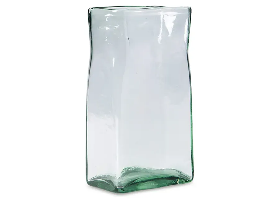 Taylow Vase