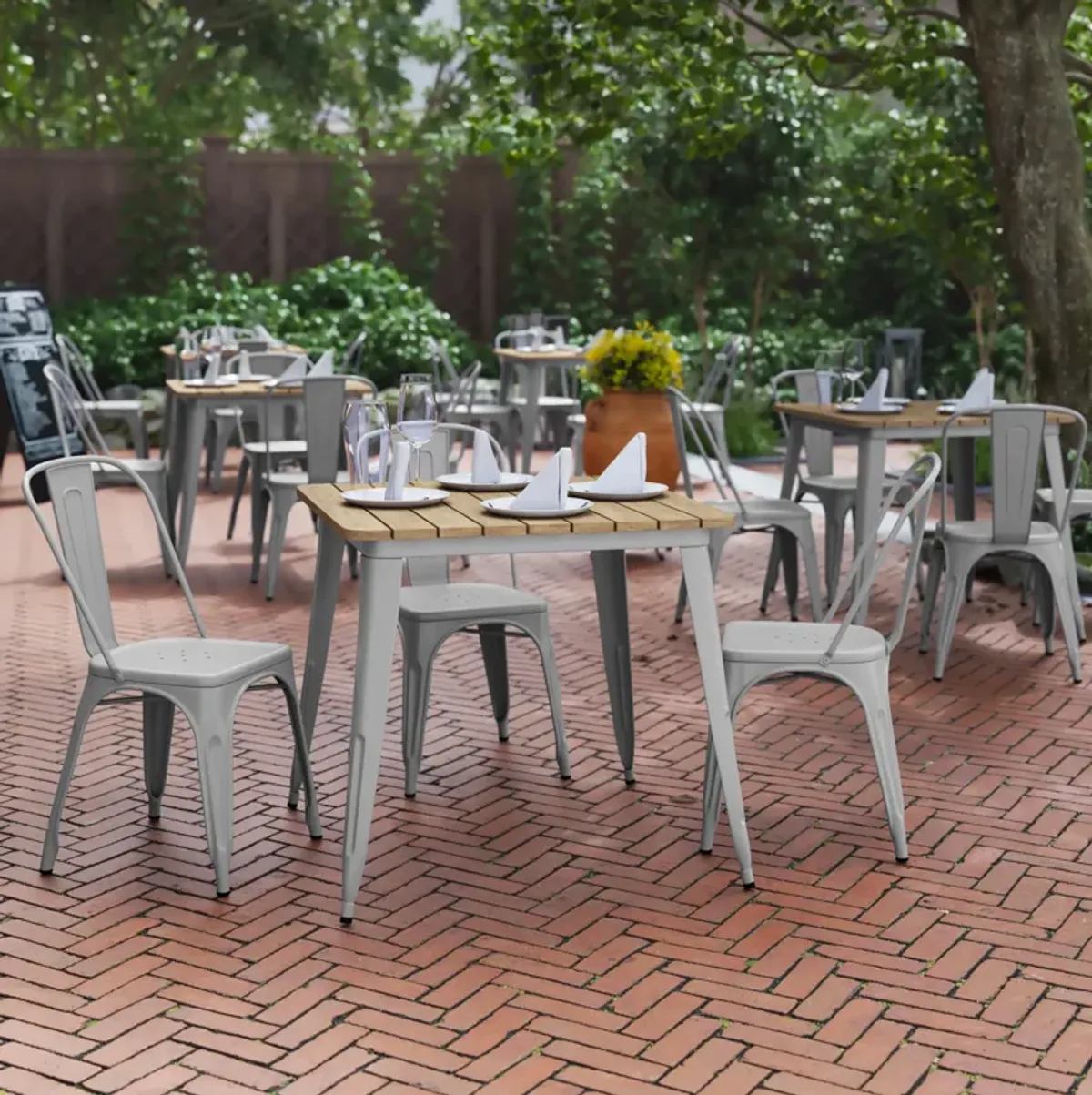 Metal Colorful Restaurant Tables