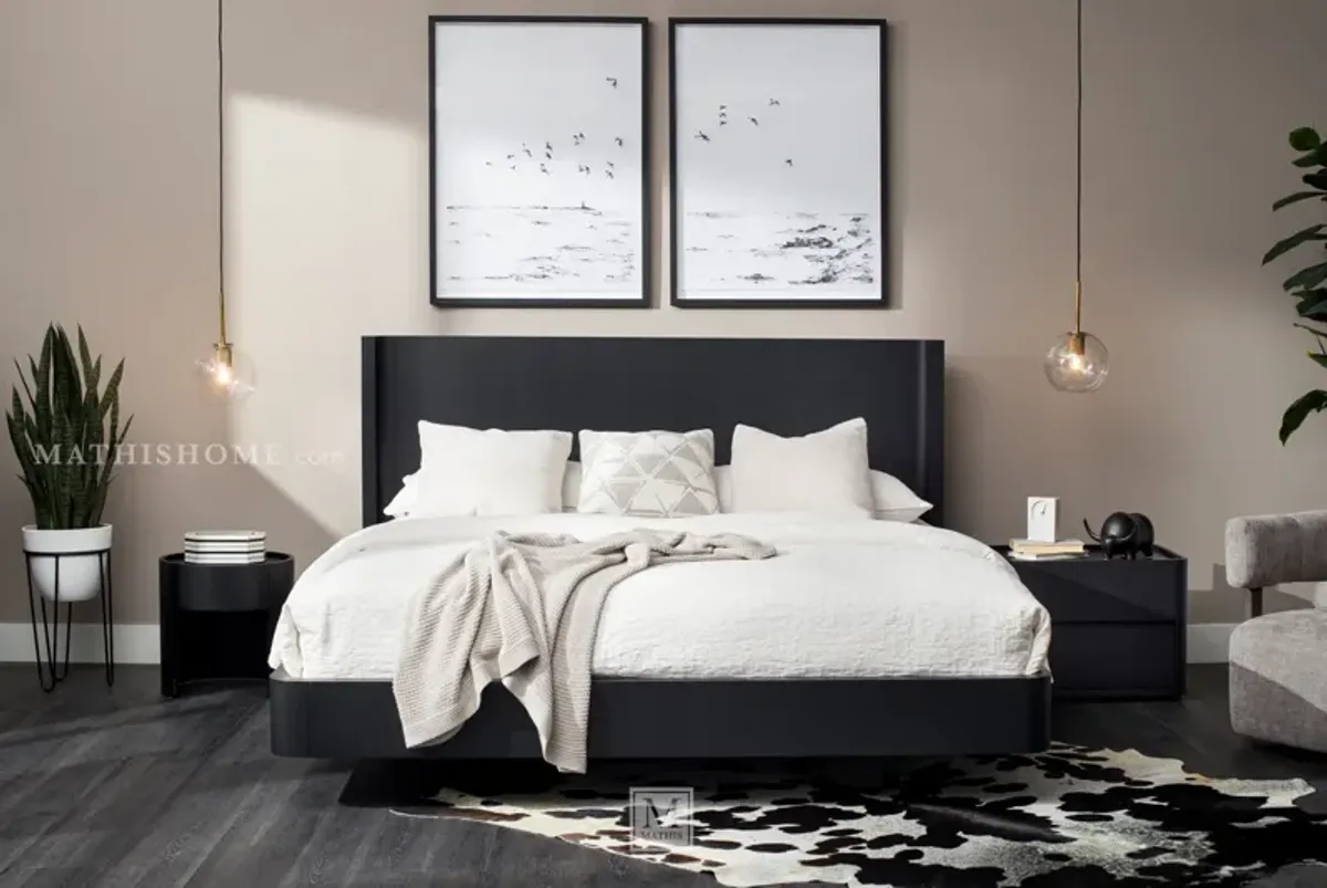Nomad King Bed in Black