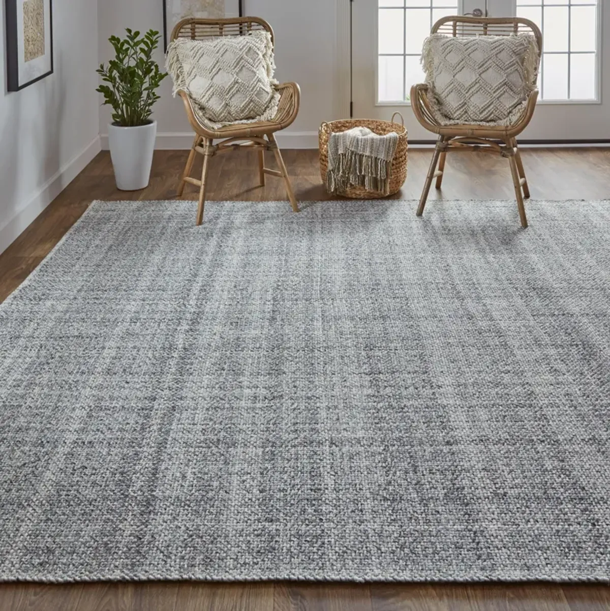 Naples 0751F Gray/Ivory/Blue 2' x 3' Rug