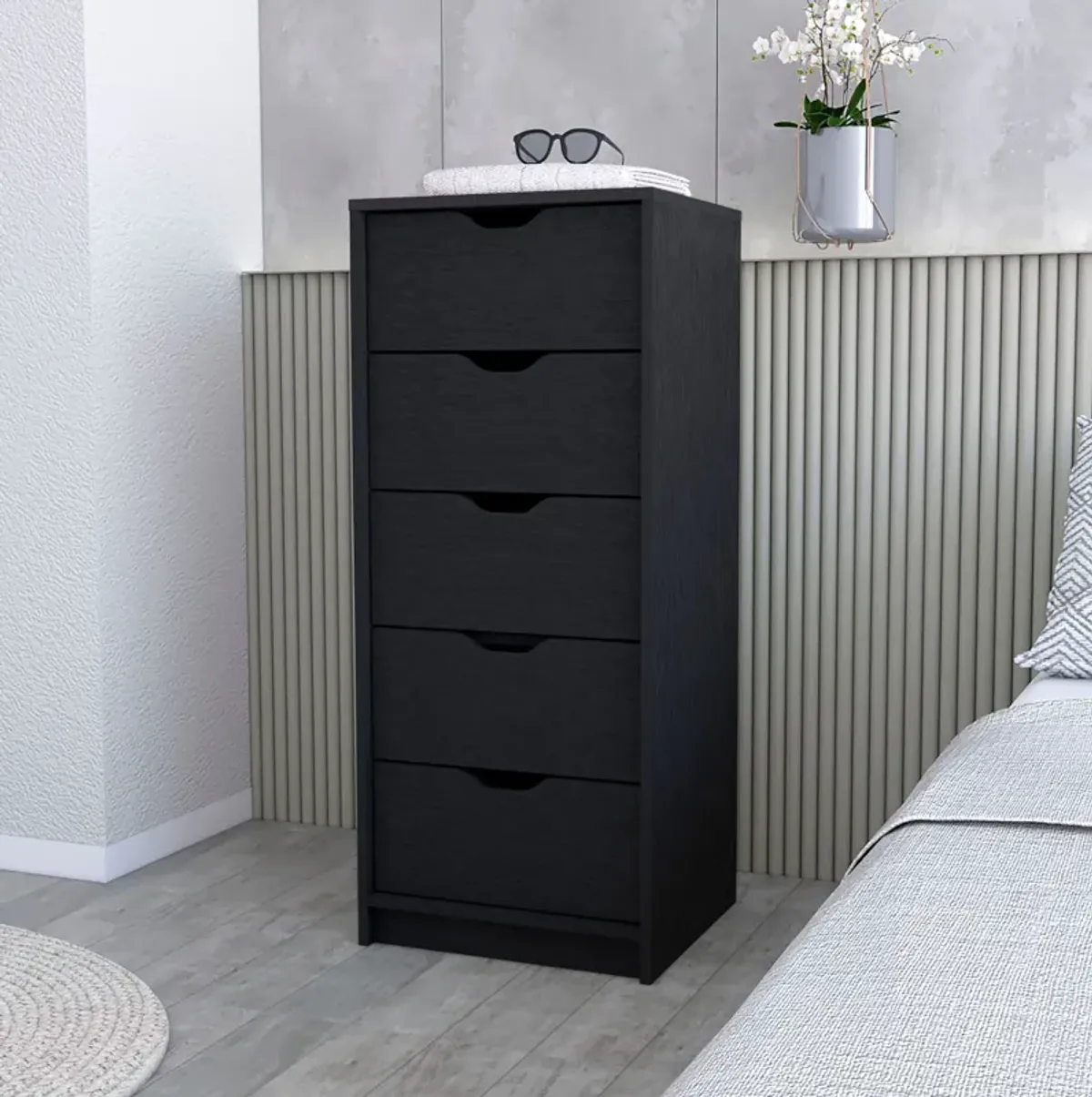 Dillon 5 Narrow Drawer Dresser