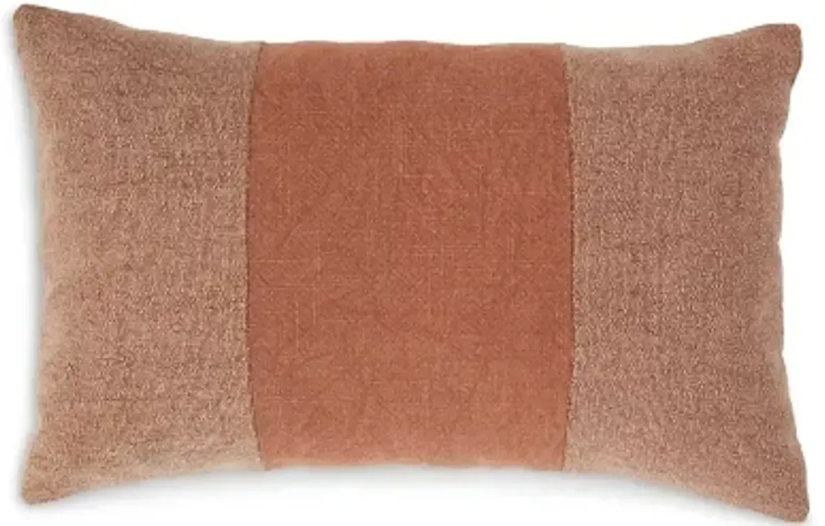 Dovinton Pillow, Spice