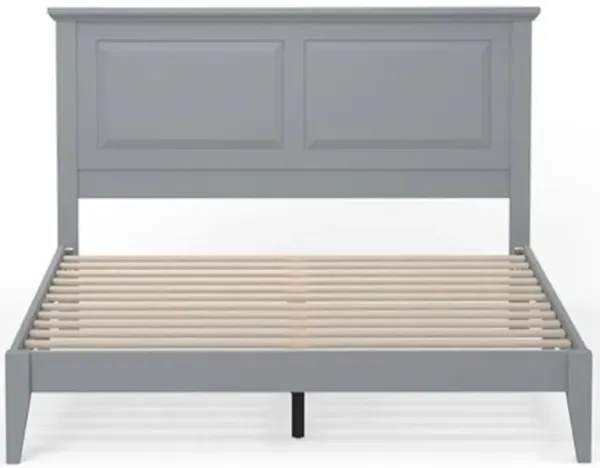 Classic Solid Oak Platform Bed – Sturdy Wooden Frame with Traditional Headboard