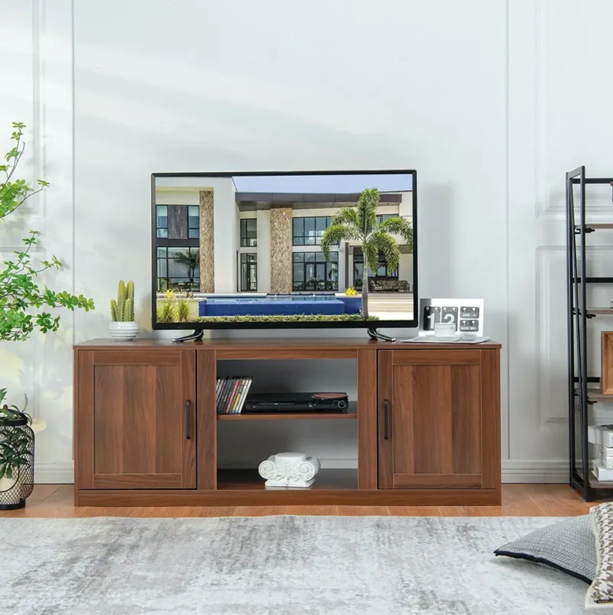 TV Stand with Faux Fireplace for a Cozy and Stylish Entertainment Center