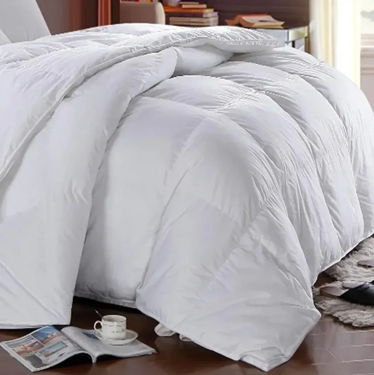 Egyptian Cotton Lightweight Down Comforter Solid Sateen.