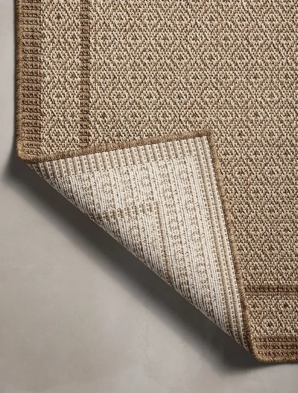 Merrick MER-05 Chestnut / Oatmeal 2''3" x 3''9" Rug by Loloi II