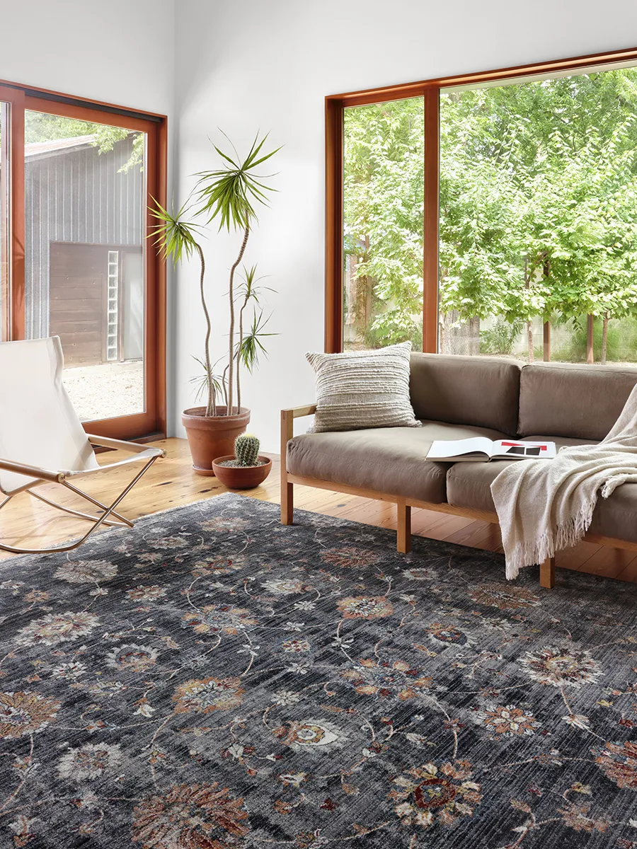 Samra SAM08 2'7" x 10'" Rug