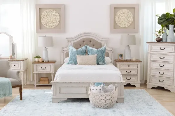 Realyn 2 Piece Youth Twin Bed Set