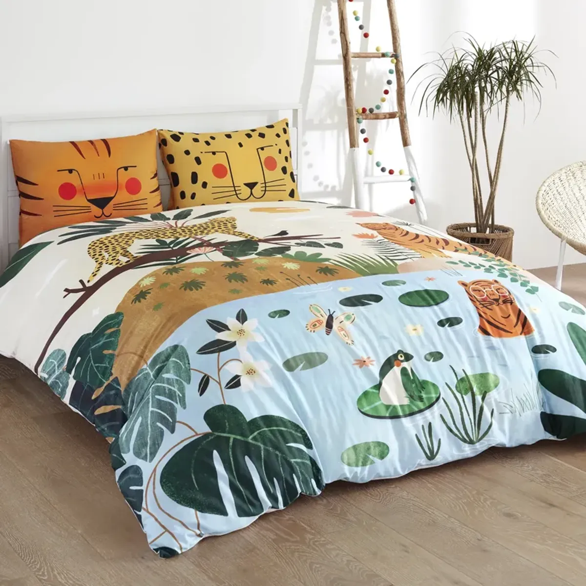 In the Jungle 100% Cotton Duvet & Pillowcase Set - Full/Queen