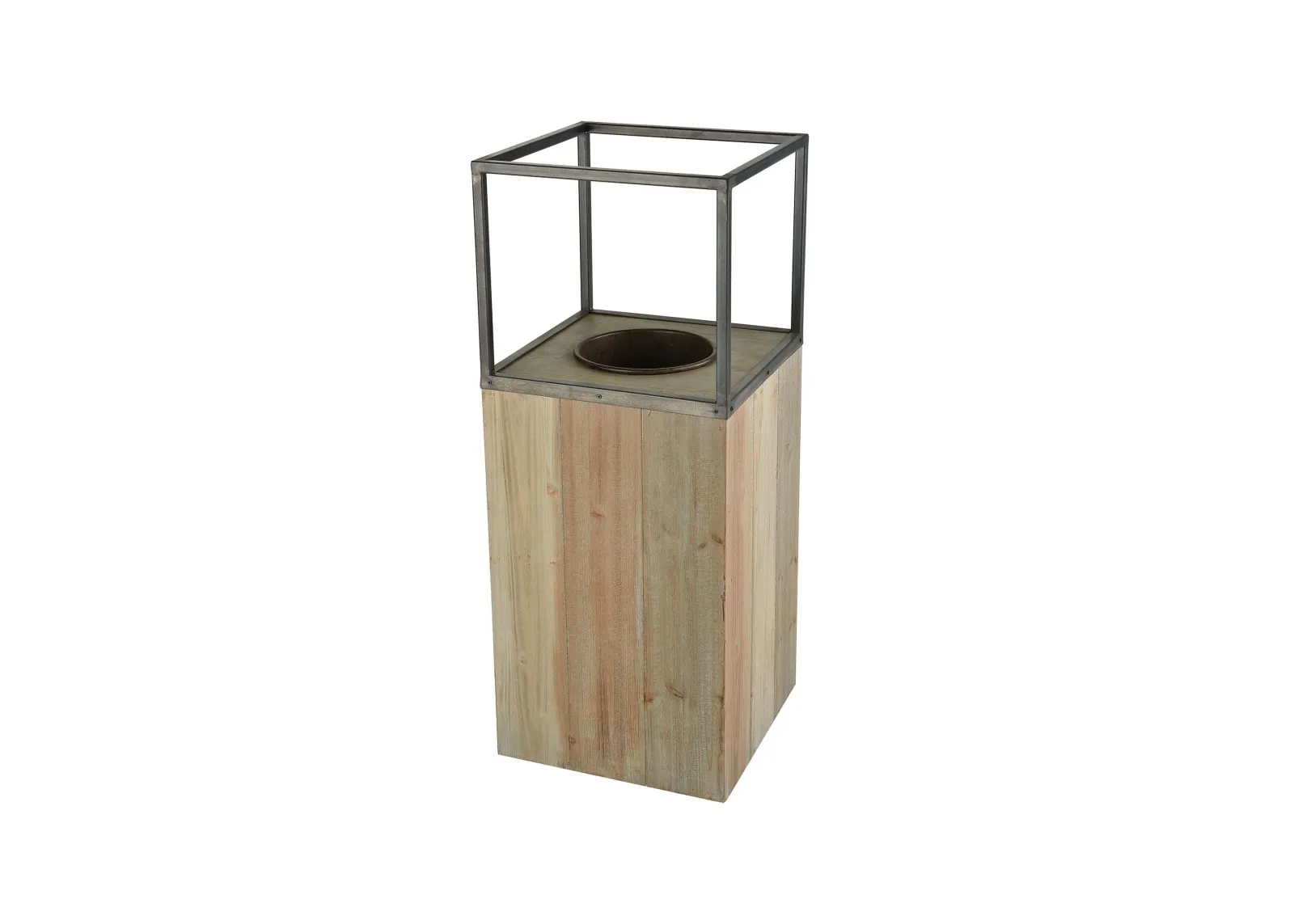 Ladon Outdoor Planter