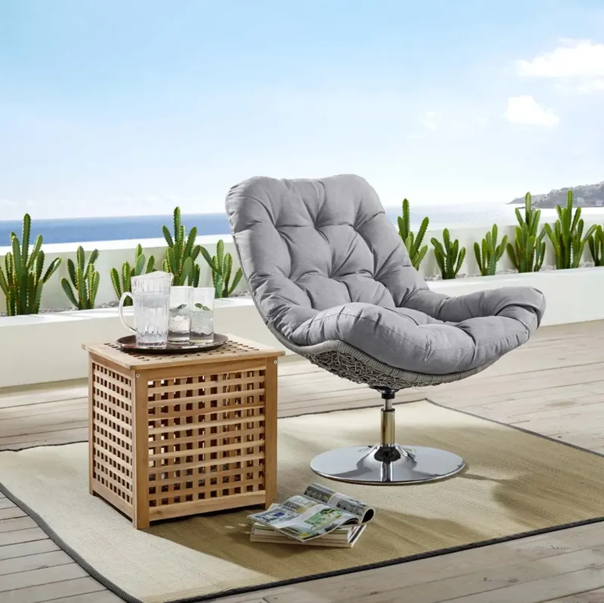 Brighton Wicker Rattan Outdoor Patio Swivel Lounge Chair