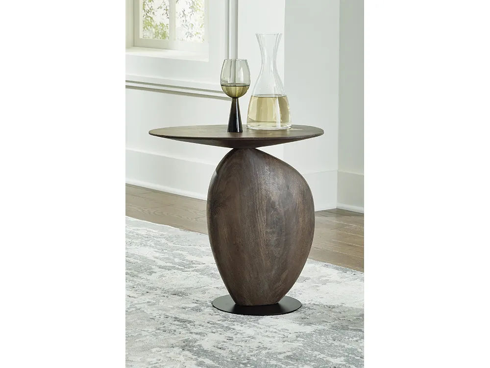 Cormmet Accent Table