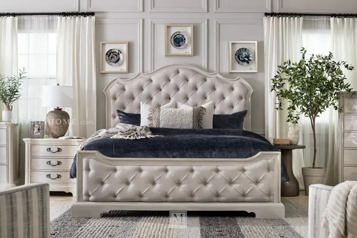 Arlendyne King Upholstered Bed