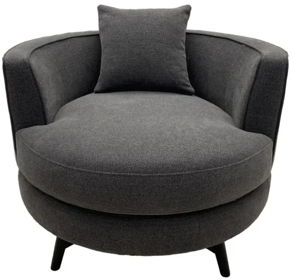 Chapel Hill Swivel Chair