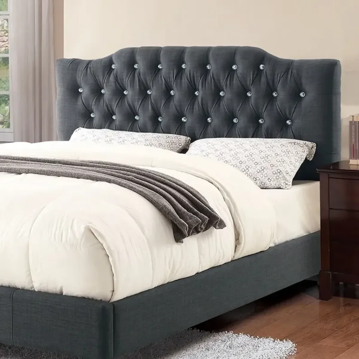 Modern Gorgeous Polyfiber Tufted Queen Size Bed 1 Piece Bed Frame Upholstered Headboard