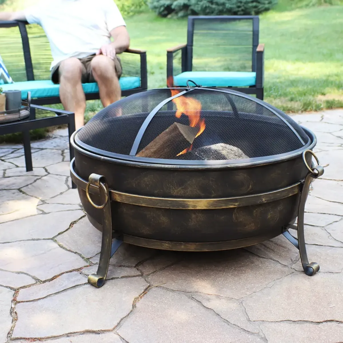 Sunnydaze Cauldron Steel Fire Pit with Spark Screen, Poker, and Grate