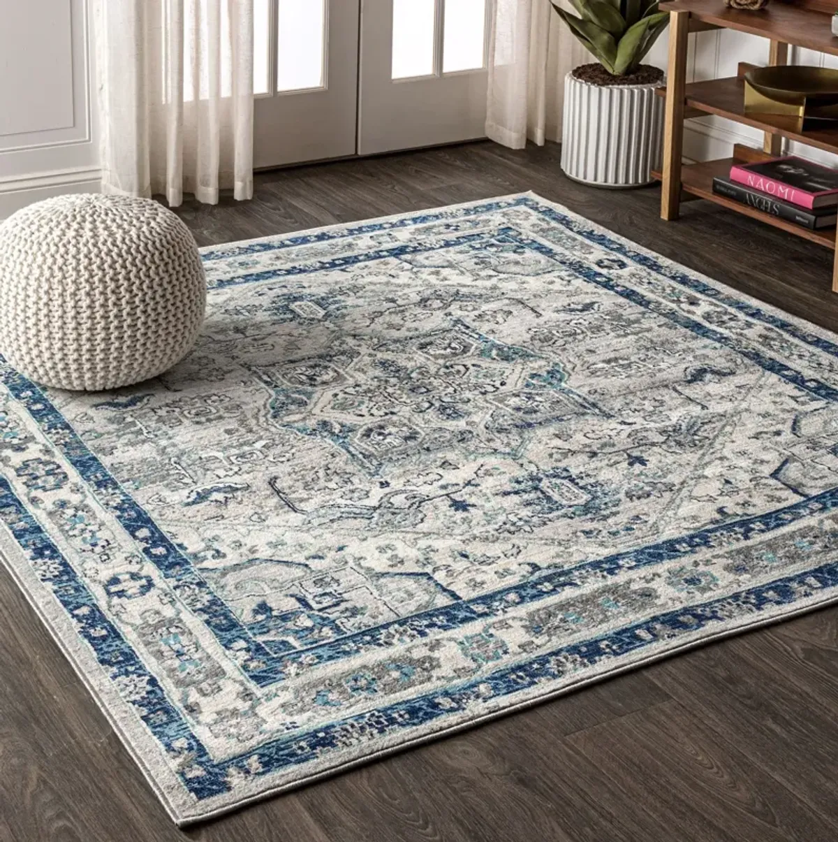 Jerica Modern Persian Vintage Medallion Round Area Rug
