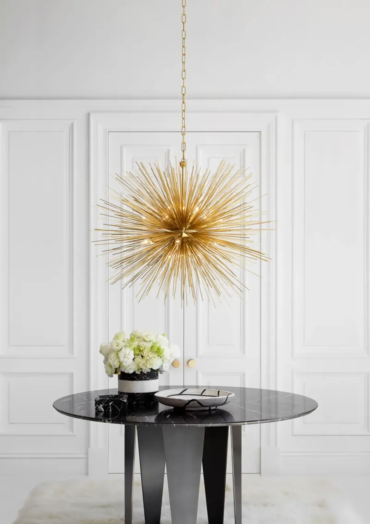 Strada Medium Round Chandelier