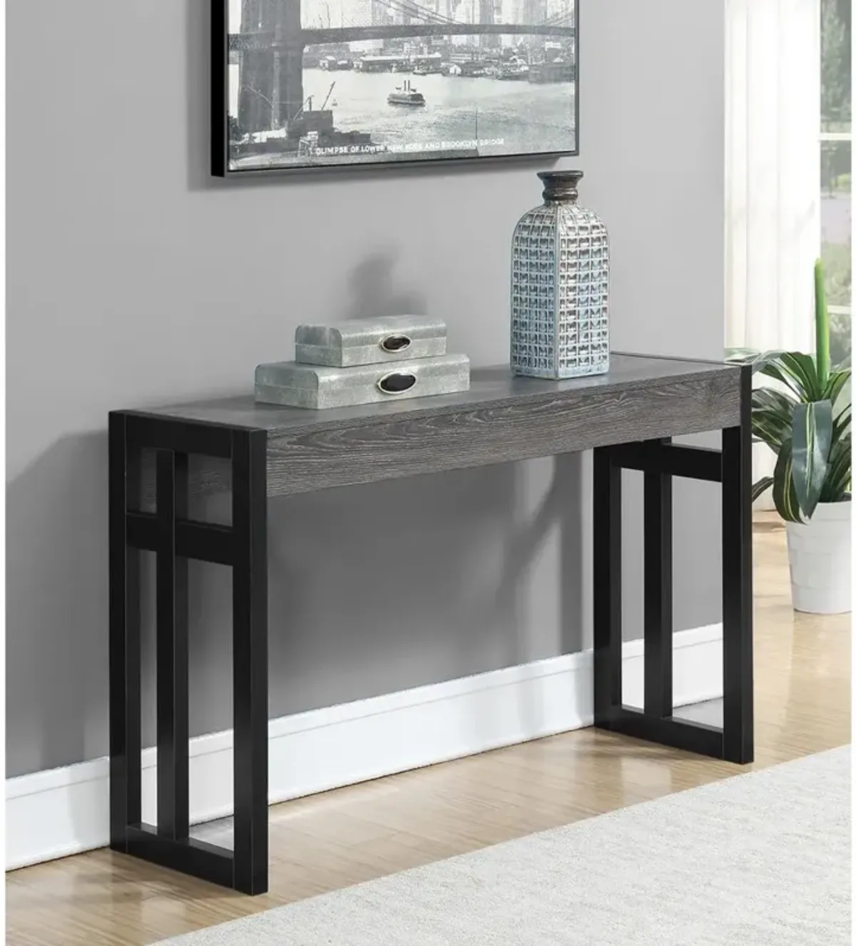 Convience Concept, Inc. Monterey Console Table