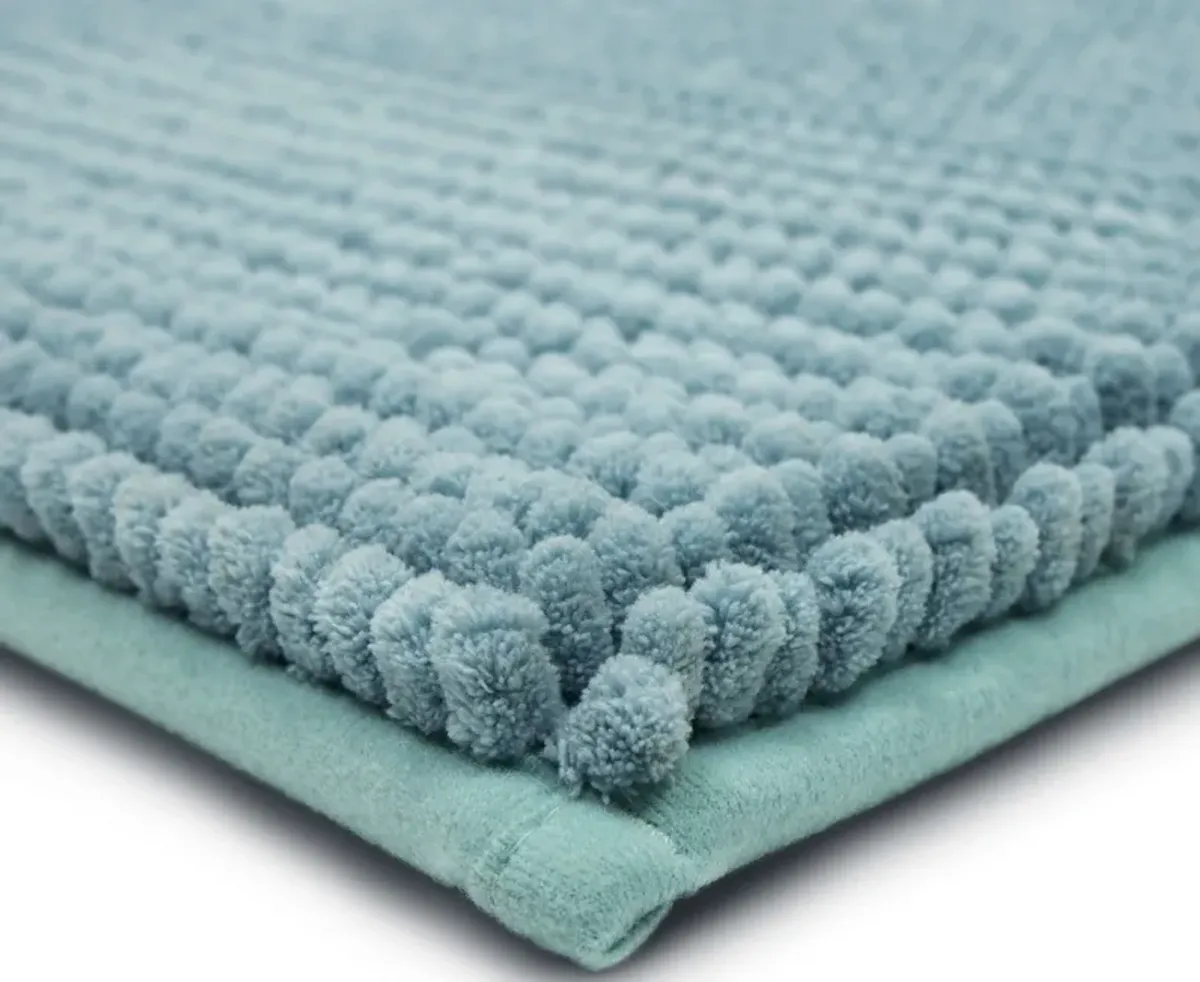 Homespun Noodle Glacier 2' 3" x 3' 9" Bath Mat