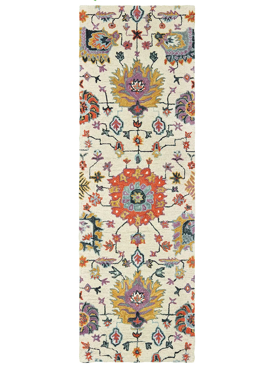 Zahra 2'6" x 8' Ivory Rug