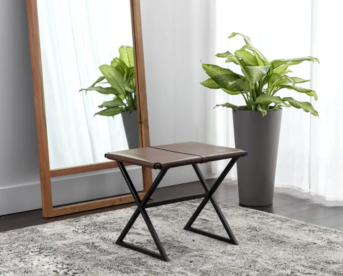 Elon Stool