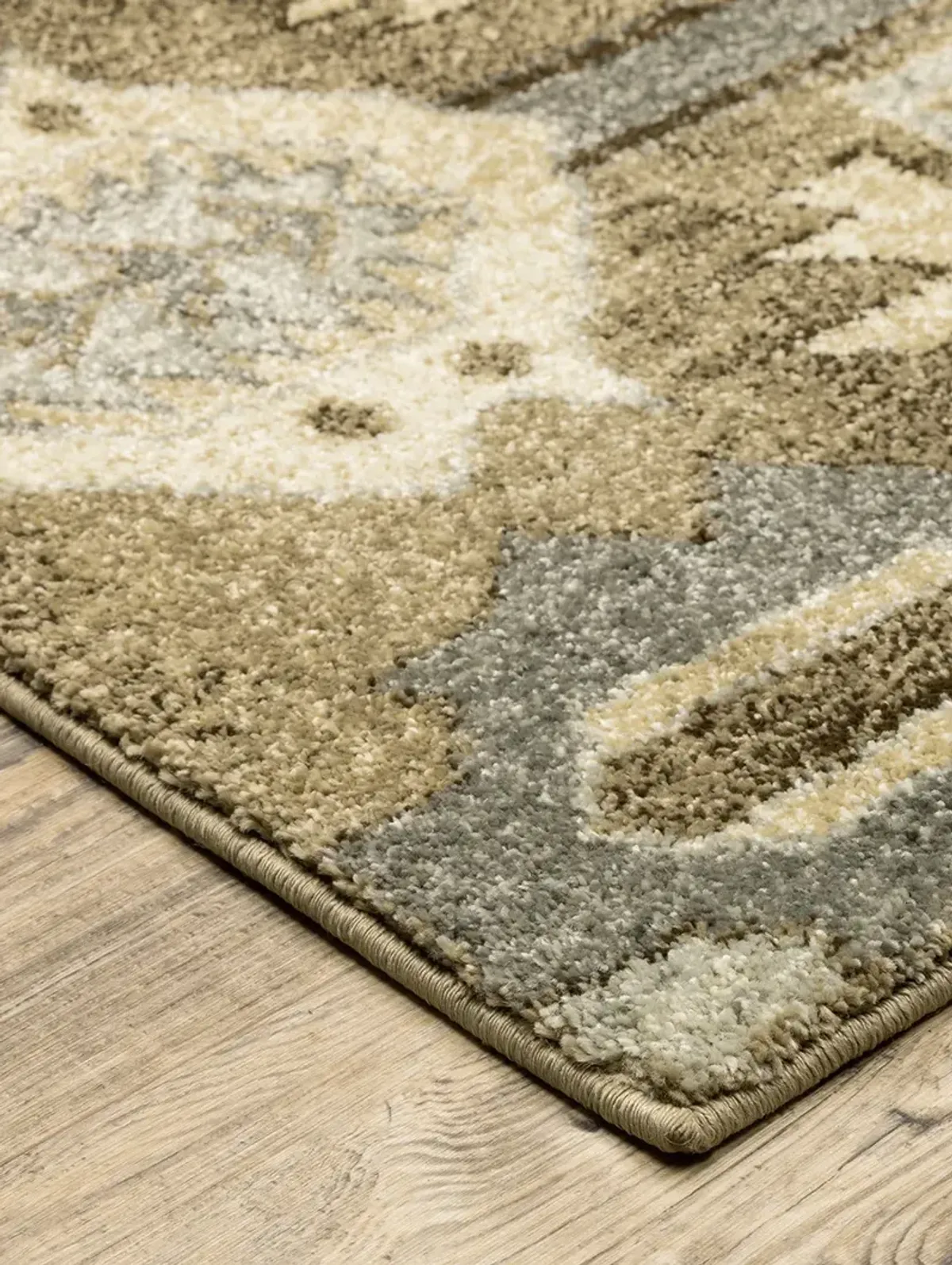 Florence 6'7" x 9'6" Beige Rug