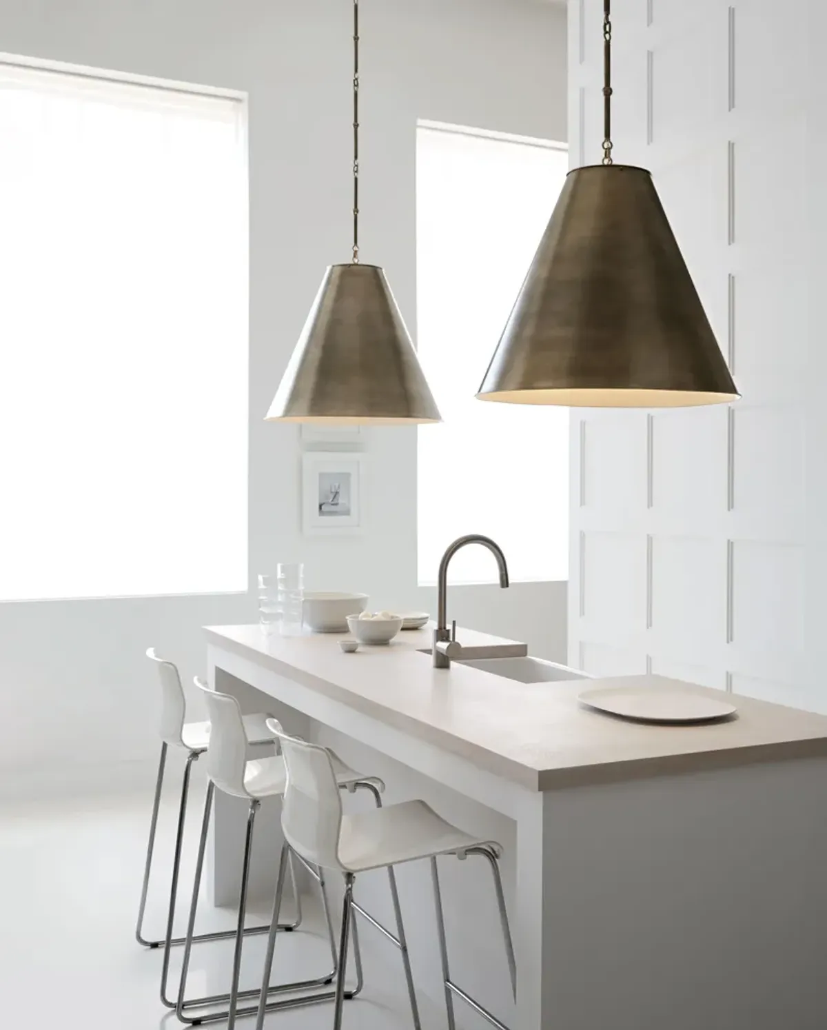 Goodman Medium Hanging Light