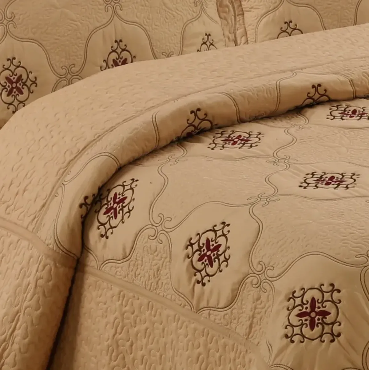 MarCielo 3 Piece Quilted Embroidery Quilts Bedspreads Set Emma