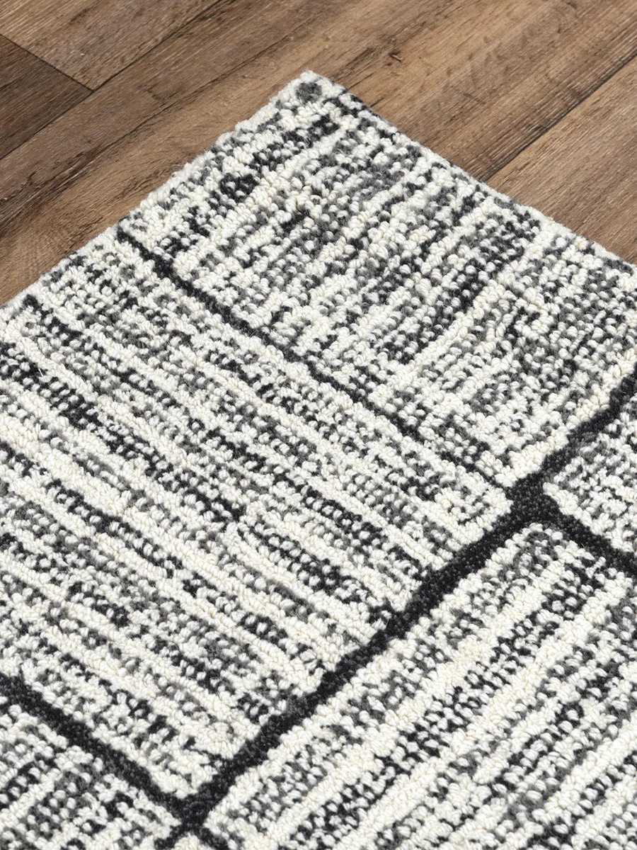 Taylor TAY863 5' x 7'6" Rug