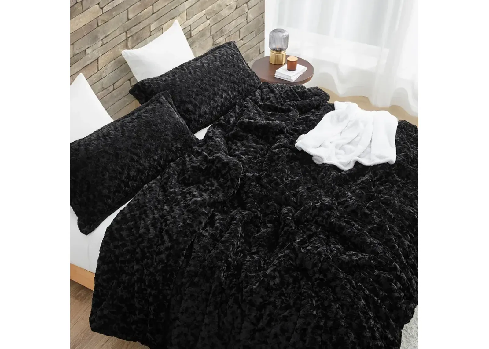 Obsessed - Coma Inducer� Oversized Comforter Set