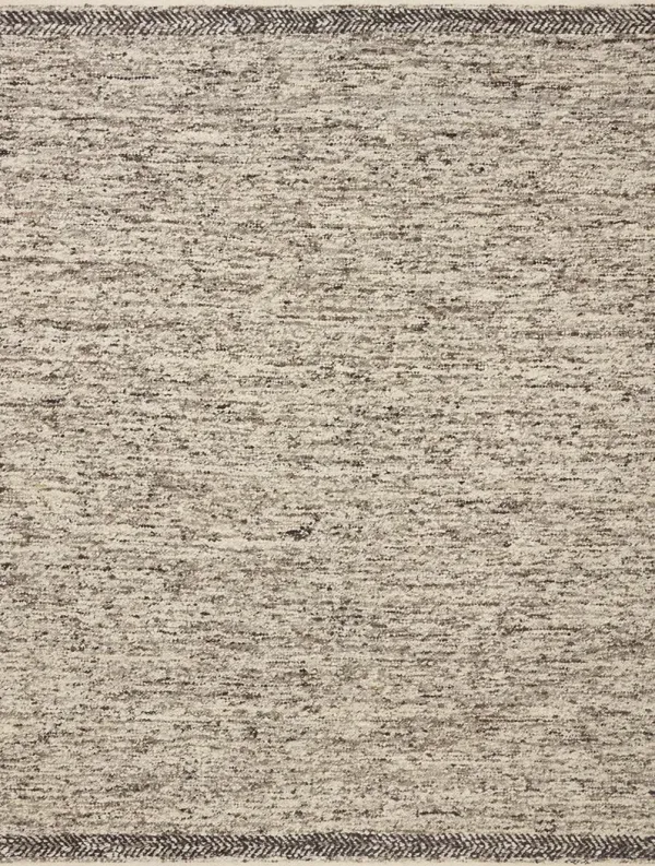 Reyla RLA01 2'" x 3'" Rug