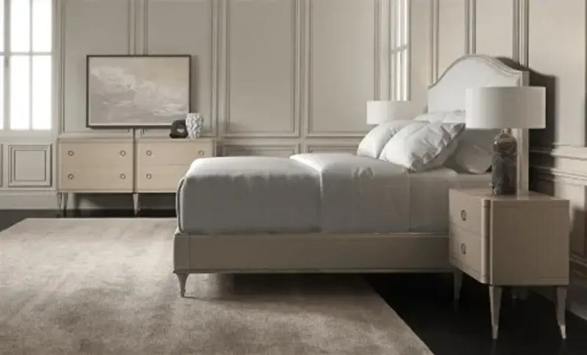 Fontainebleau Platform Queen Bed