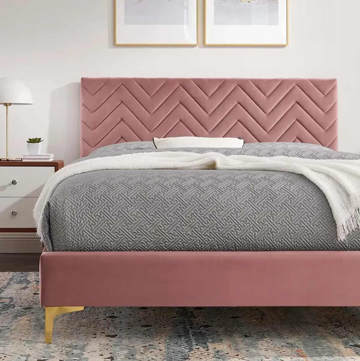 Modway - Leah Chevron Tufted Performance Velvet King Platform Bed